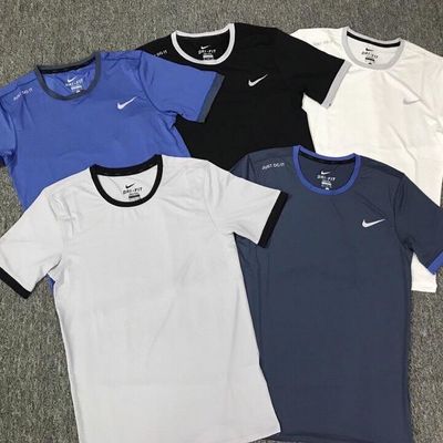 Uyc Sport bán buôn, bán sỉ quần áo thể thao