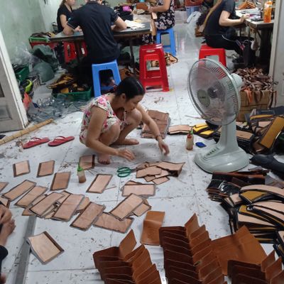 Xưởng Sản Xuất Bóp Ví Da Dây Nịt