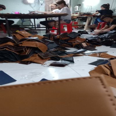 CƠ SỞ SẢN XUẤT VÍ DA