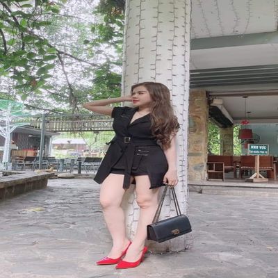 Xưởng thời trang Vy Nguyễn 