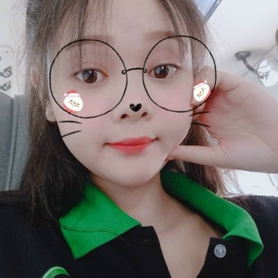 Trang sức Hà Thư