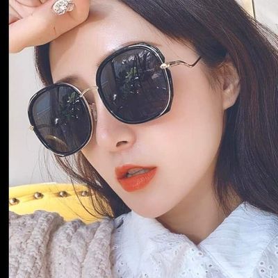 Mắt kính thời trang giá rẻ