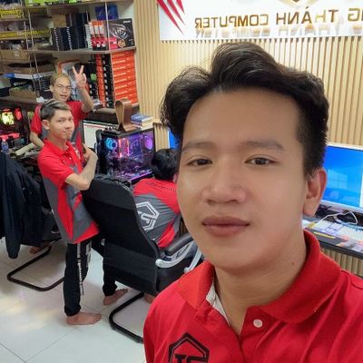 Hậu PC Store