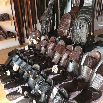 Xưởng Sản Xuất 