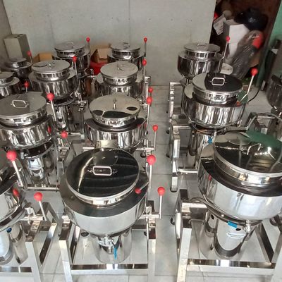 xưởng máy giò chả