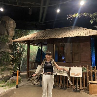 Shop trang Ngọc