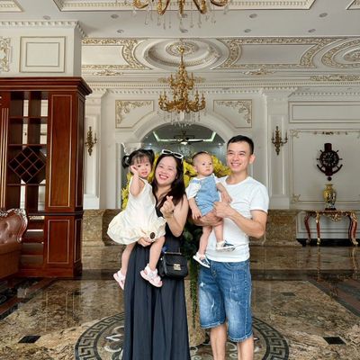 Quần áo Mẹ - Bé & Phụ Kiện