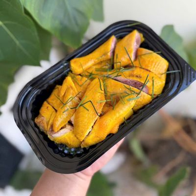 Gà Ủ MUỐI HOA TIÊU