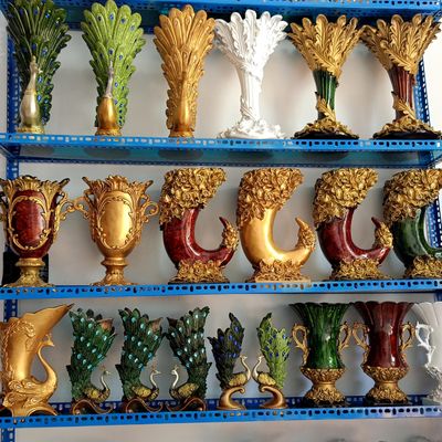Đại lý sỉ lông công Bình hoa composite