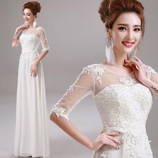 Đầm dạ hội trắng tay dài cổ V tùng xoè rộng, dạ hội, váy cô dâu 4D - maxi.vn