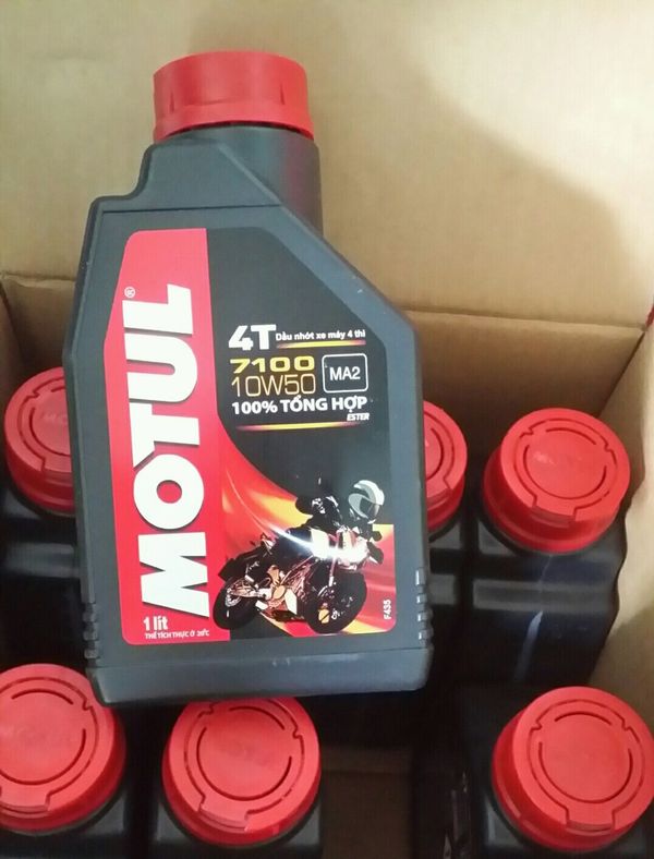 Nhớt Motul 7100 10W50 4T 1L