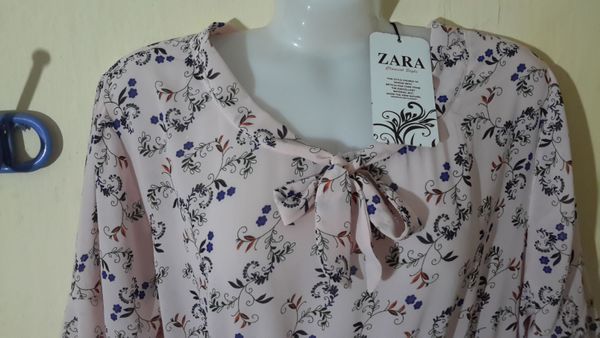 Đầm Zara Đầm mini váy mini dập ly hoa nhí Zara xuất dạo phố du lịch V066 |  Shopee Việt Nam