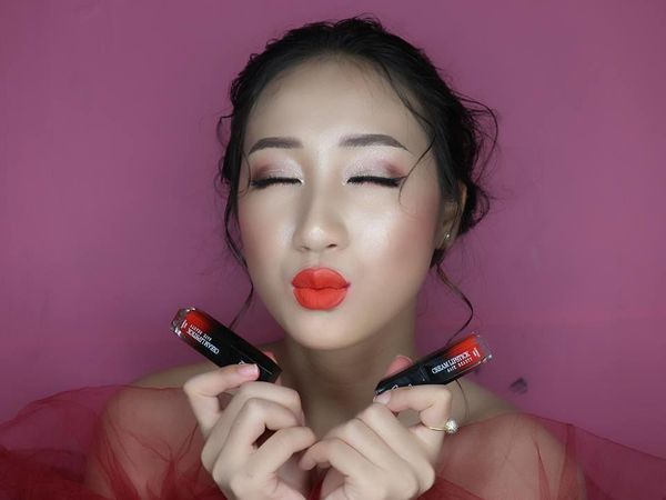 Son môi của Nhật Opera với màu sắc tươi sáng và hợp thời trang