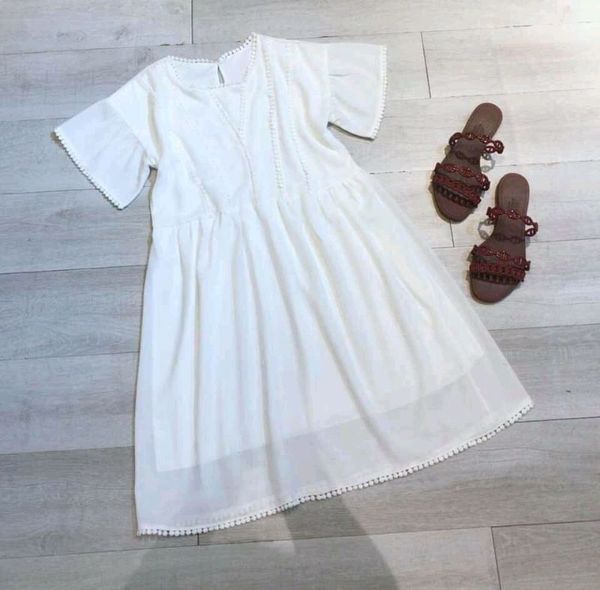 RẺ VÔ ĐỊCH] Váy Tiểu Thư Trắng Trễ Vai Vintage - Đầm Xoè 2 Lớp Mặc Nhiều  Kiểu ( Ảnh Thật ) | Lazada.vn