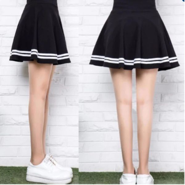 Chân váy kẻ xếp ly Glory Skirt dáng ngắn CV021, cạp trễ phong cách trẻ  trung, hiện đại - Uni By Heart - Tìm Voucher