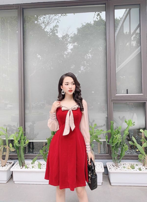 Váy Nhung Đỏ Phối Cúc Đá Tay Bồng – DT ROSE