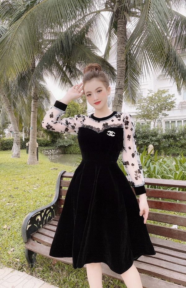 Váy nhung đen tay voan trắng  Công Ty Cổ Phần Thời Trang Yody  Chi Nhánh  Hà Nội
