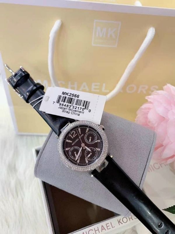 HOT SALE MICHAEL KORS SLIM NORIE PAWNABLE WATCH  Shopee Philippines