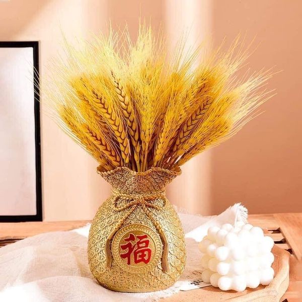 Bông lúa mạch vàng - Bông lúa mạch vàng tượng trưng cho sự thịnh vượng trong đời sống. Hãy cùng xem hình ảnh để cảm nhận vẻ đẹp của bông lúa mạch vàng.
