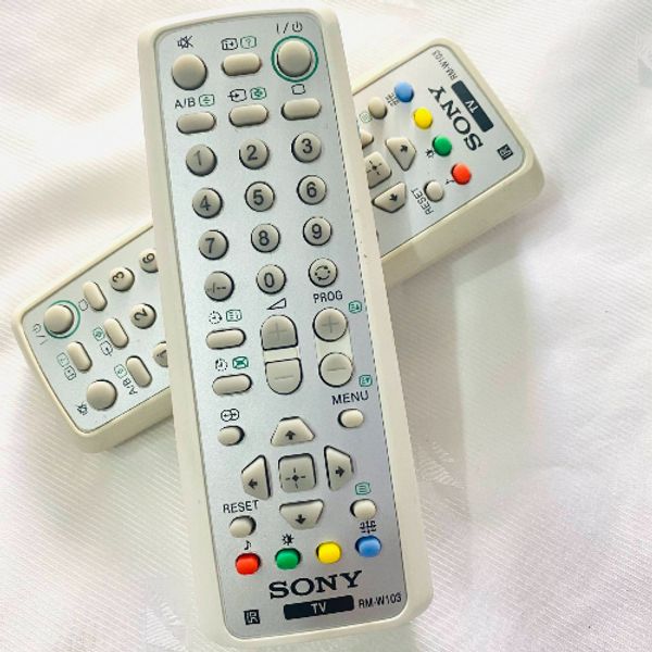 2. Các Loại Điều Khiển Tivi Sony Đời Cũ