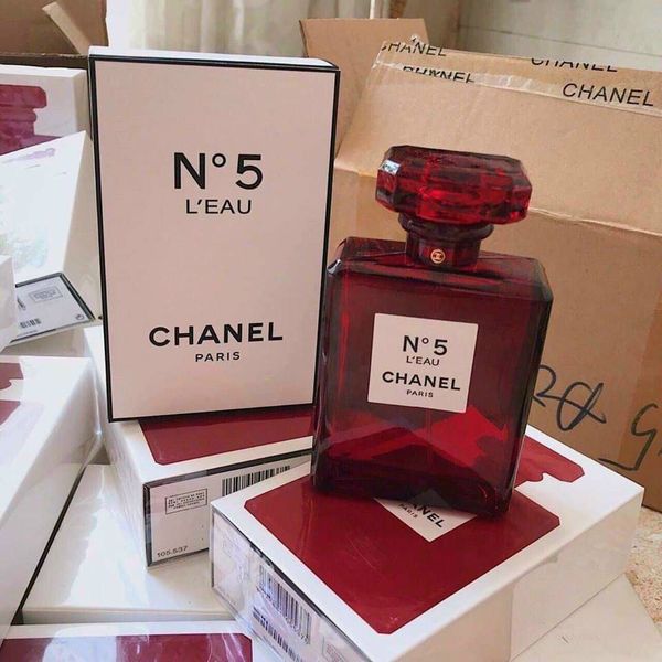 Nước Hoa Chính Hãng Pháp   Chanel No5 Eau De Parfum Red Edition 2018    Năm 2018 trong xu hướng những chai nước hoa sắc đỏ làm mưa làm gió
