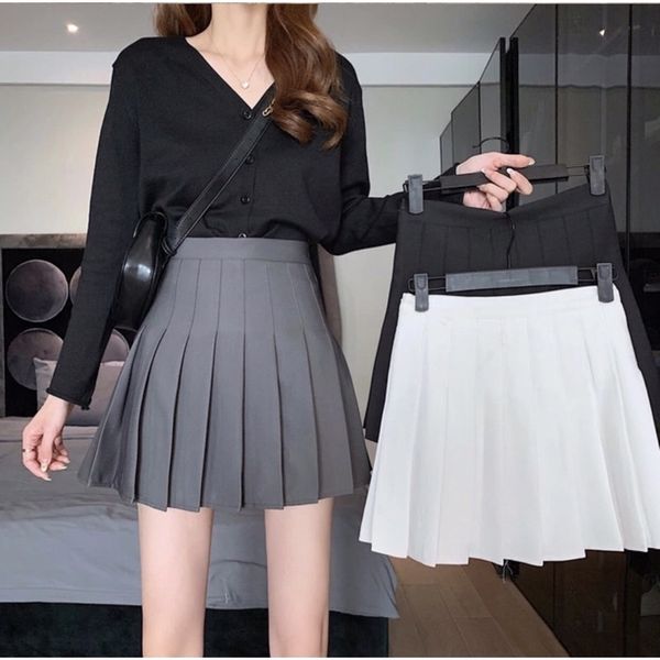 Mua Chân váy xếp ly nhỏ dáng ngắn phong cách Hàn Quốc, hai màu đen, trắng - XẾP  LY NHỎ màu ĐEN,S tại Jolie clothing store | Tiki
