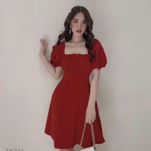 bán sỉ váy nhung đỏ xoè cổ vuông viền ren siêu đẹp | Shopee Việt Nam