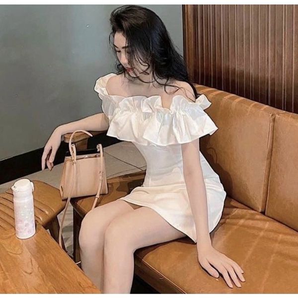 Váy trắng ngắn body hoa ở ngực BRILLER – Hizu Dress Up