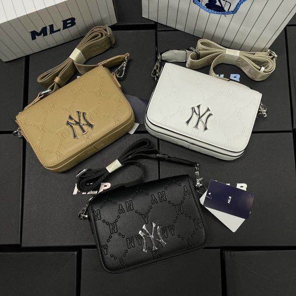 MLB Túi Xách Monogram Embossed Hobo Bag New York Yankees Màu Trắng  Tiemsieucapcom Cho cả thế giới dùng hàng hiệu