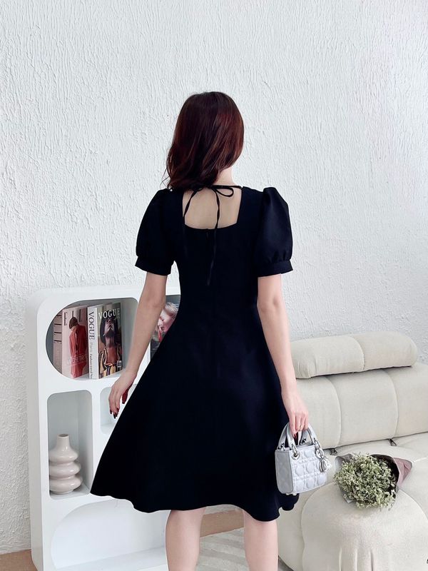 Đầm xòe thiết kế hai dây thắt đai dự tiệc màu đen | Đầm xòe đẹp