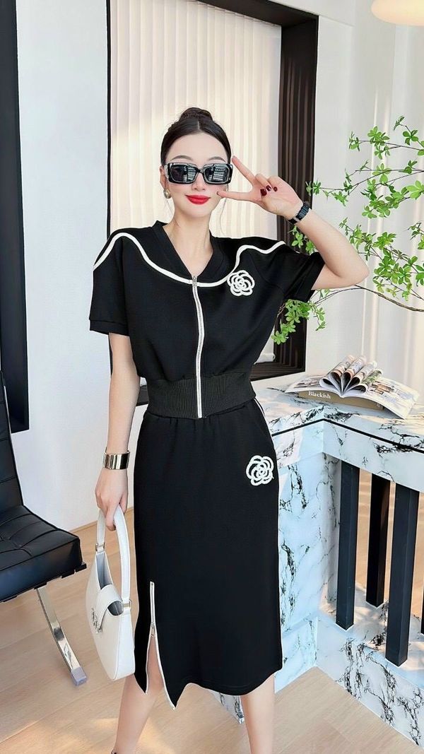 ĐẦM XÒE HOA MYLAN TRẺ TRUNG | Trang phục phụ nữ, The dress, Thời trang châu  á