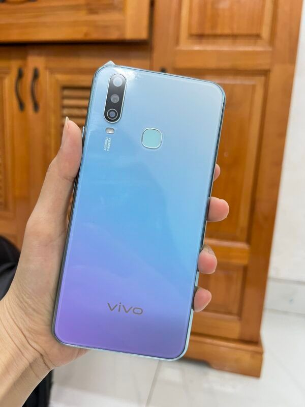 Điện thoại Vivo Y17 (8GB/256GB) hàng like new mơi 99% giá sỉ, giá bán buôn  - Thị Trường Sỉ