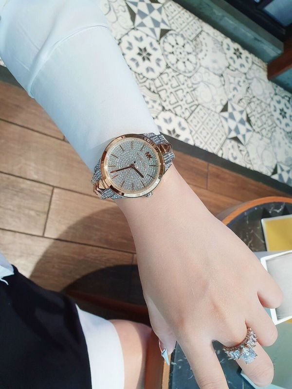 Women's Luxury Watches – Watches of America