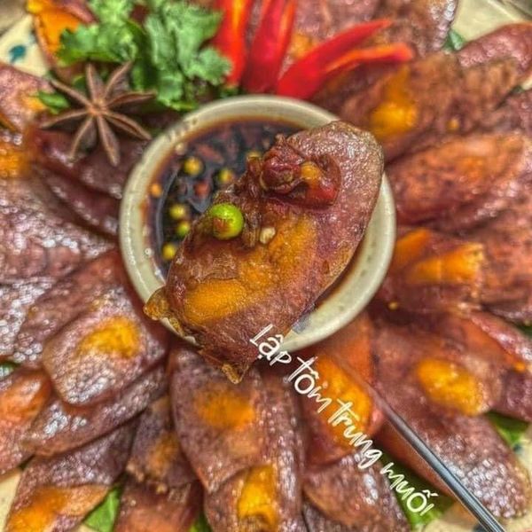 LẠP XƯỞNG TÔM TRỨNG MUỐI 500G SIÊU SẠCH SIÊU NGON - WINNIE HOUSE LẠP XƯỞNG TÔM TRỨNG MUỐI 500G SIÊU SẠCH SIÊU NGON - WINNIE HOUSE