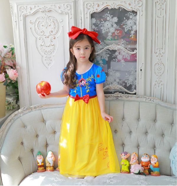 Tranh tô màu công chúa Bạch Tuyết đẹp - betapto.com