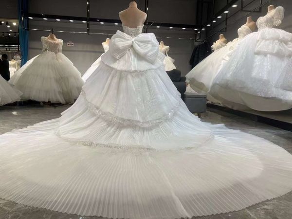 Top 9 Kiểu váy cưới đẹp nhất dành cho ngày trọng đại của mỗi cô gái -  toplist.vn