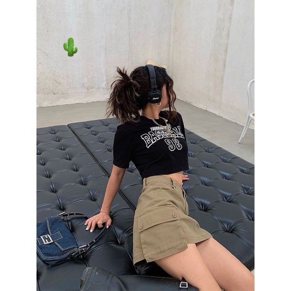 ÁO THUN NỮ CROPTOP CỔ TRÒN TAY NGẮN BASEBALL 98 - AUSA HOUSE ÁO THUN NỮ CROPTOP CỔ TRÒN TAY NGẮN BASEBALL 98 - AUSA HOUSE