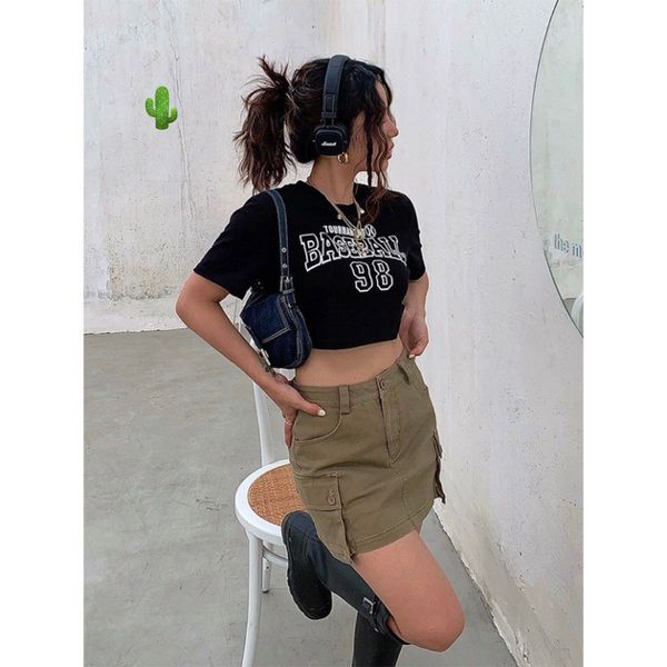 ÁO THUN NỮ CROPTOP CỔ TRÒN TAY NGẮN BASEBALL 98 - AUSA HOUSE ÁO THUN NỮ CROPTOP CỔ TRÒN TAY NGẮN BASEBALL 98 - AUSA HOUSE