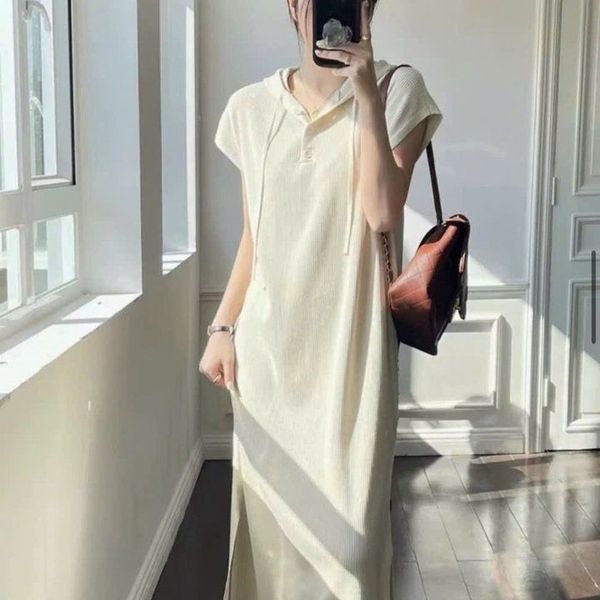ĐẦM NỮ SUÔNG NỈ TĂM LEN TAY NHÍ CÓ MŨ FORM RỘNG - AUSA HOUSE ĐẦM NỮ SUÔNG NỈ TĂM LEN TAY NHÍ CÓ MŨ FORM RỘNG - AUSA HOUSE