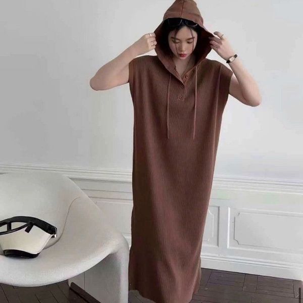 ĐẦM NỮ SUÔNG NỈ TĂM LEN TAY NHÍ CÓ MŨ FORM RỘNG - AUSA HOUSE ĐẦM NỮ SUÔNG NỈ TĂM LEN TAY NHÍ CÓ MŨ FORM RỘNG - AUSA HOUSE