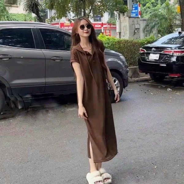 ĐẦM NỮ SUÔNG NỈ TĂM LEN TAY NHÍ CÓ MŨ FORM RỘNG - AUSA HOUSE ĐẦM NỮ SUÔNG NỈ TĂM LEN TAY NHÍ CÓ MŨ FORM RỘNG - AUSA HOUSE
