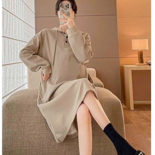 ĐẦM NỮ SUÔNG NỈ TĂM LEN TAY DÀI CÓ MŨ FORM RỘNG - AUSA HOUSE ĐẦM NỮ SUÔNG NỈ TĂM LEN TAY DÀI CÓ MŨ FORM RỘNG - AUSA HOUSE