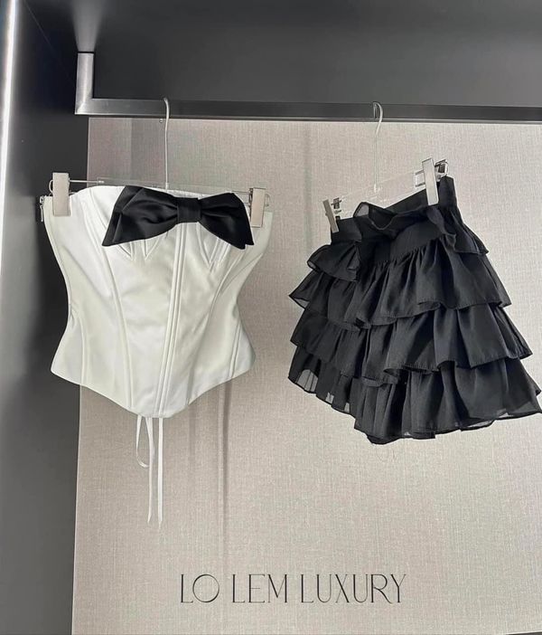 CHÂN VÁY VOAN 4 TẦNG - LÊ PHƯƠNG BOUTIQUE CHÂN VÁY VOAN 4 TẦNG - LÊ PHƯƠNG BOUTIQUE