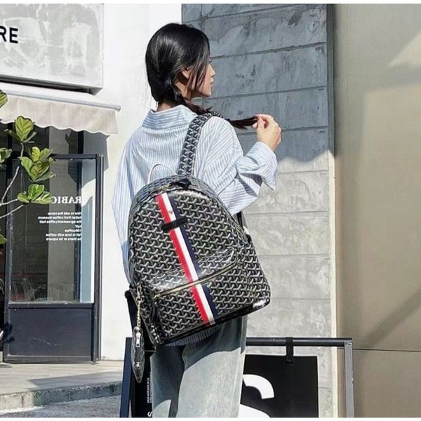 BALO DA NAM NỮ HỌA TIẾT VẢY RỒNG PHỐI SỌC KÈM VÍ NHỎ VỪA A4 SIÊU HOT WH651 - WINNIE HOUSE BALO DA NAM NỮ HỌA TIẾT VẢY RỒNG PHỐI SỌC KÈM VÍ NHỎ VỪA A4 SIÊU HOT WH651 - WINNIE HOUSE