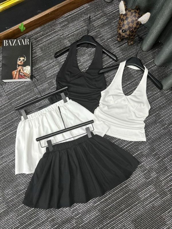 SET ÁO YẾM KÈM CHÂN VÁY A XOÈ - LÊ PHƯƠNG BOUTIQUE SET ÁO YẾM KÈM CHÂN VÁY A XOÈ - LÊ PHƯƠNG BOUTIQUE