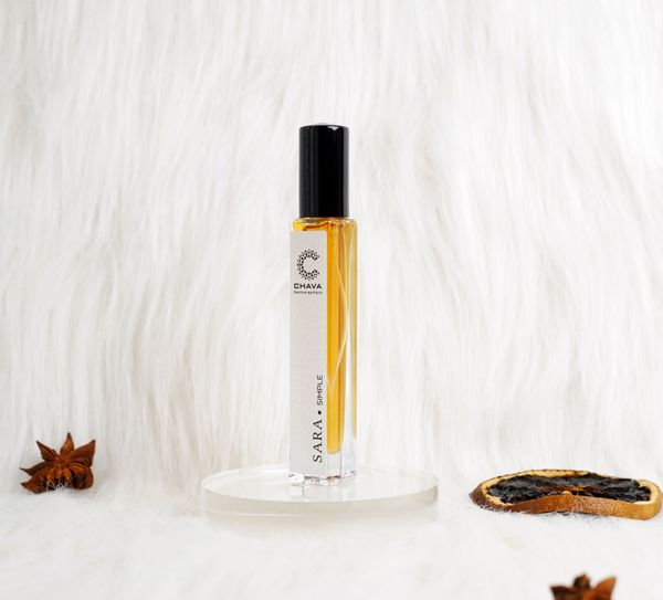 NƯỚC HOA MINI SIMPLE SARA 10ML PHONG CÁCH XỊT - CHAVA NƯỚC HOA MINI SIMPLE SARA 10ML PHONG CÁCH XỊT - CHAVA