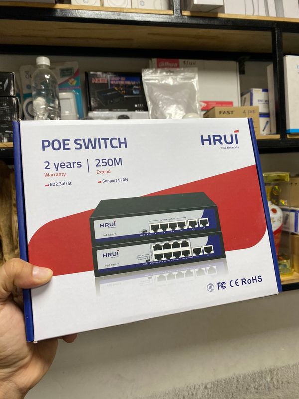 Thiết Bị Chuyển Mạch Switch POE Hrui 4 Port HR900 AF 42N giá sỉ giá