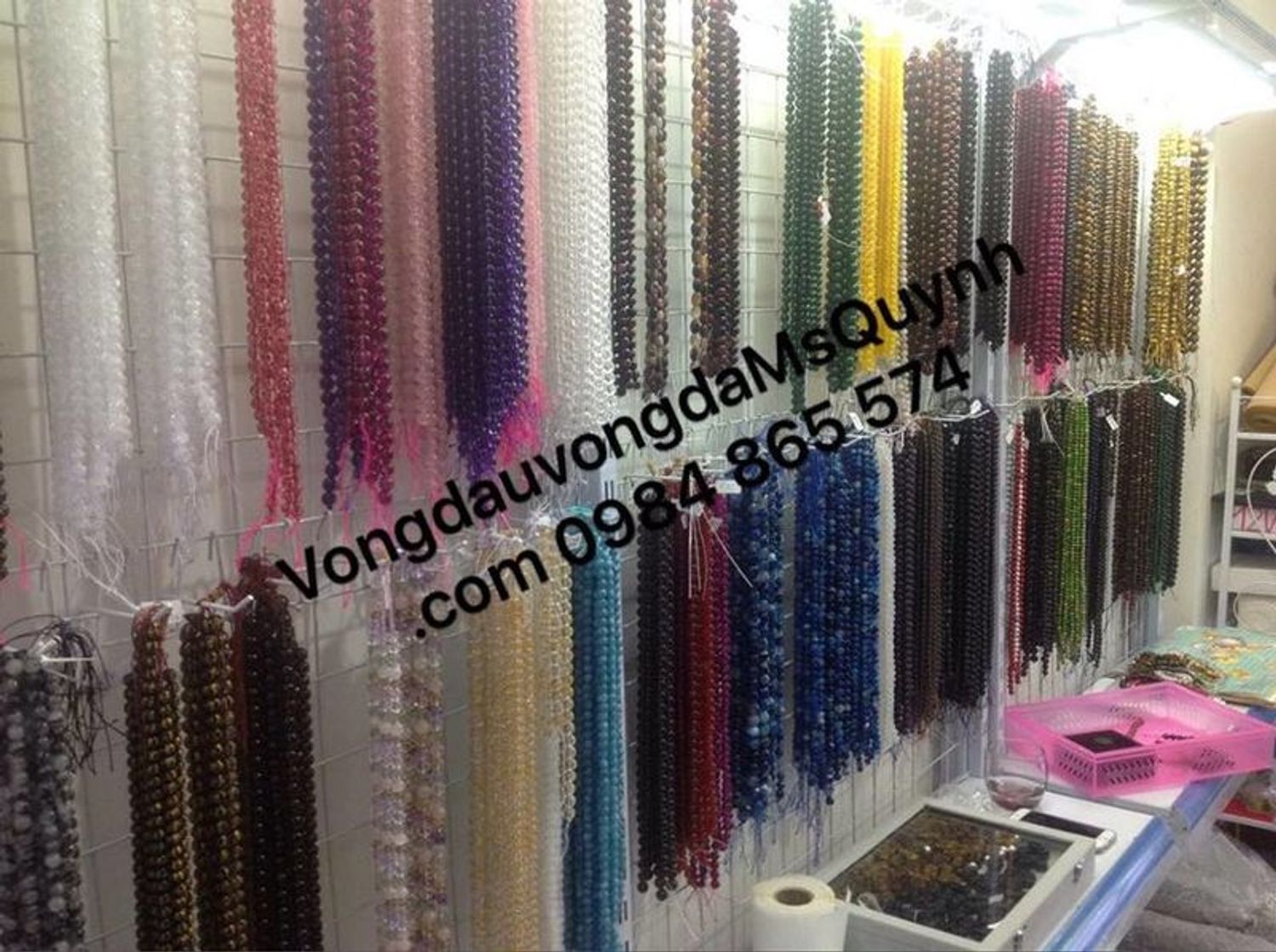 Sỉ nguyên liệu vòng dâu - vòng đá phong thủy