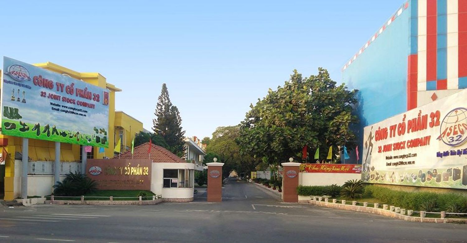 Kho Giày Sĩ Quan - Công Ty 32