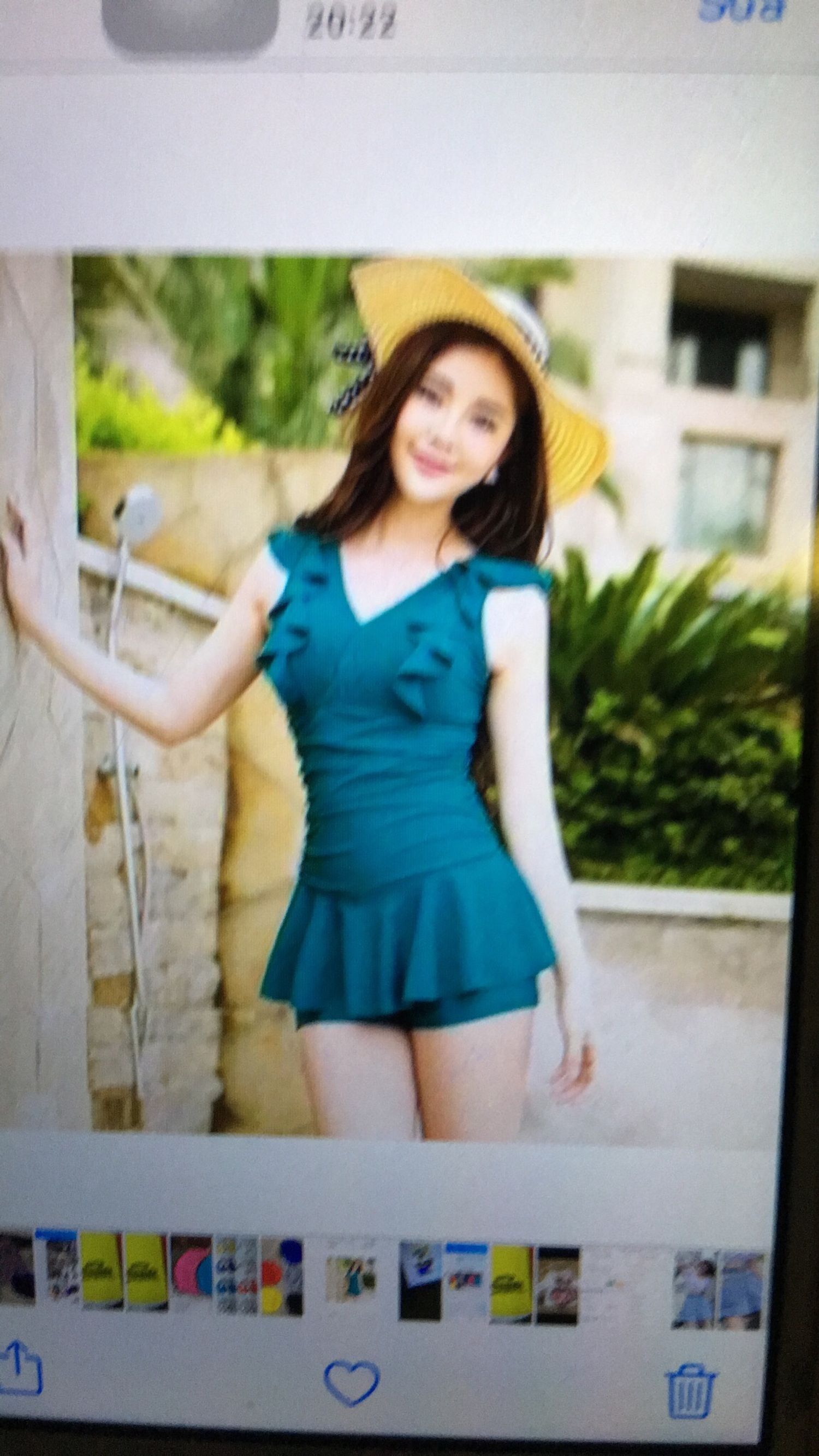 Trùm sỉ đồ bơi